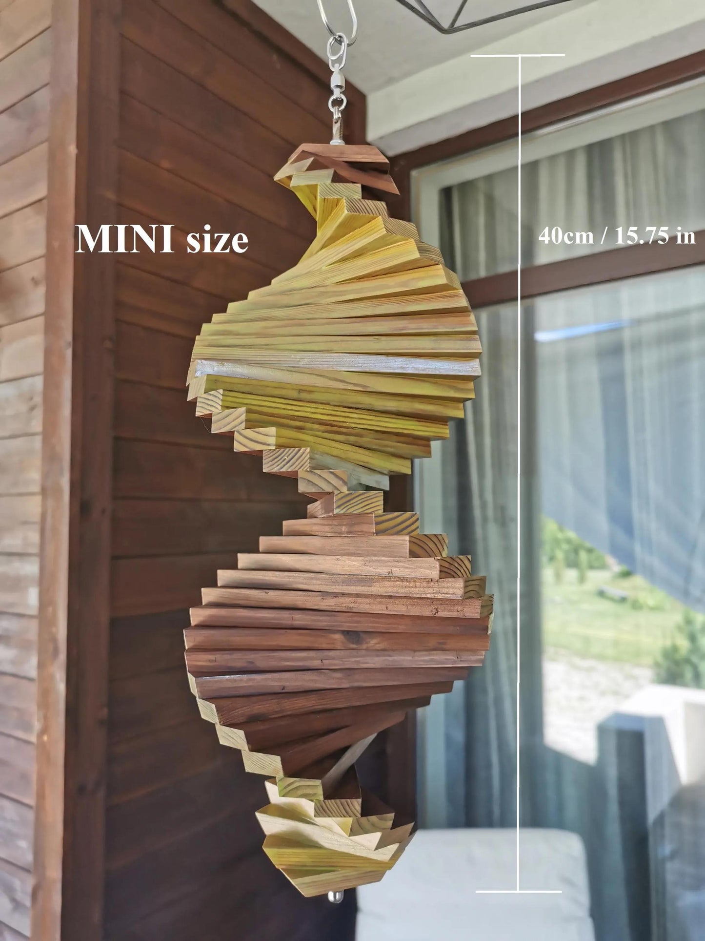 Wind Spinner Wooden Garden Decor Natural Colors Elegant Handmade Gift for Family Outside Windmill Decoration Windspinner on Deck or Terrase