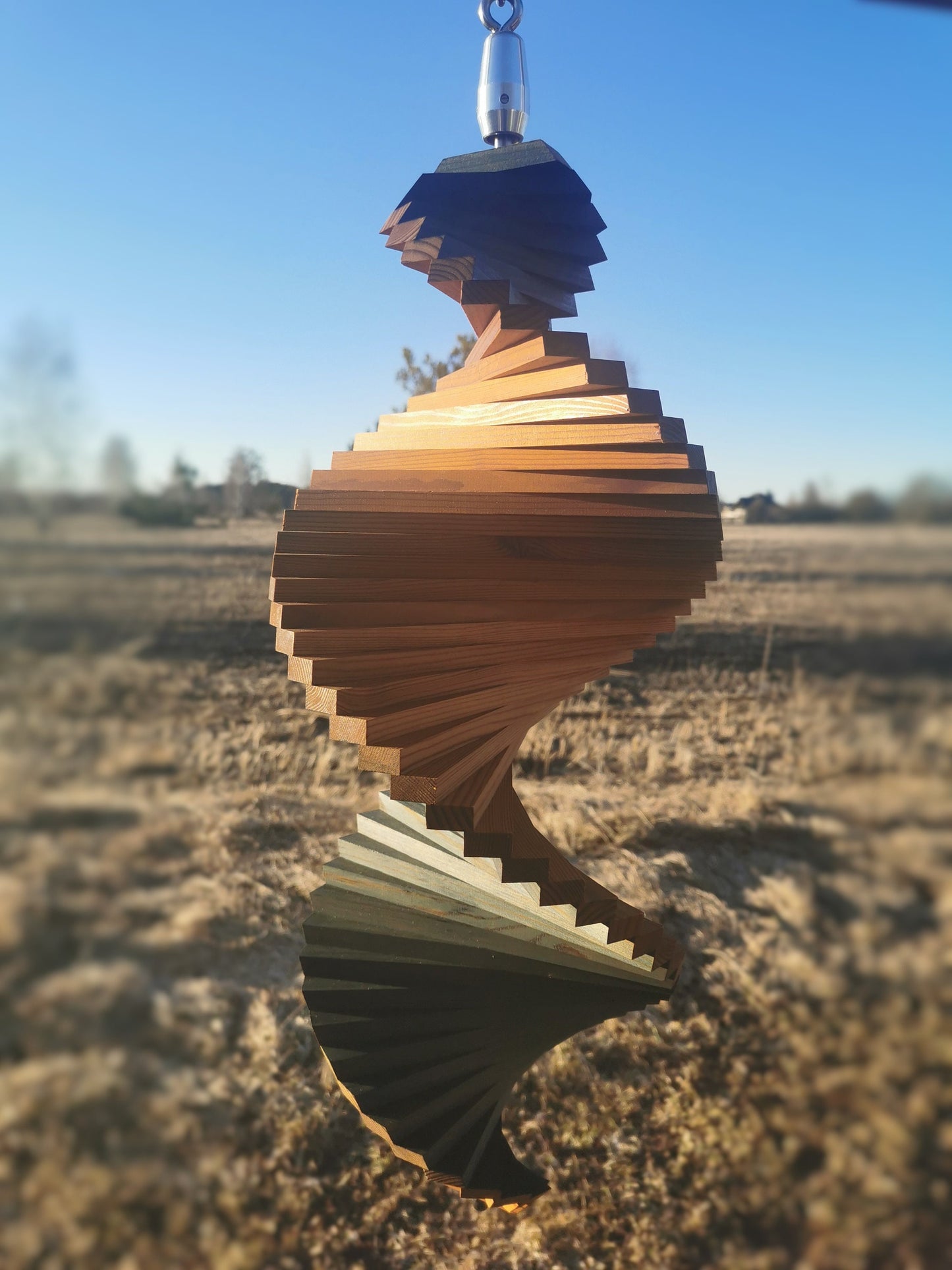 Wind spinner, Hanging Wood decor for Outdoors, Highlight House and Garden, Two Outstanding colors, 3 sizes, Patio decoration