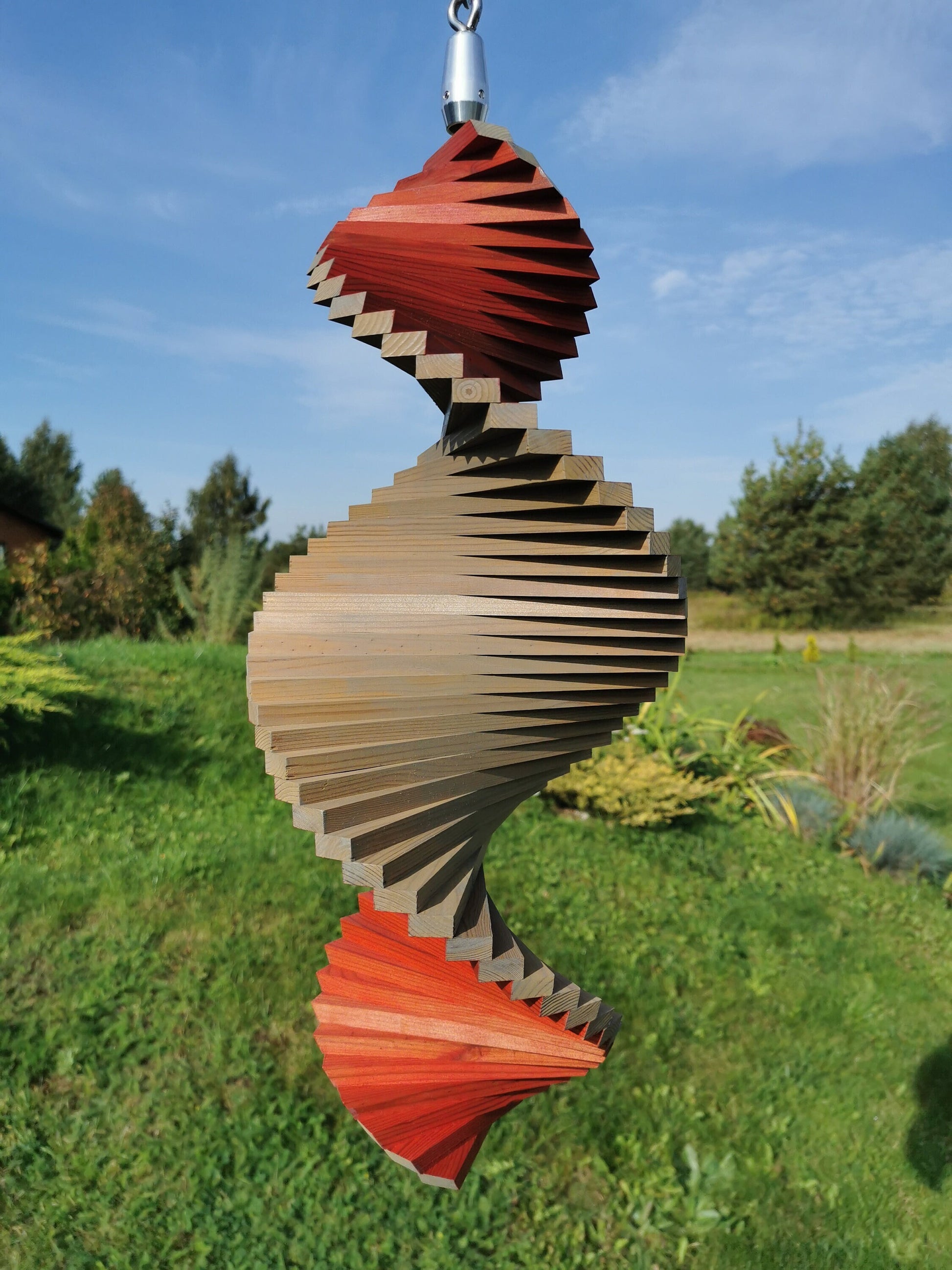 Wind spinner, High quality Wood WindSpinner, Decor for Garden, Deck decoration or Hanging decor for Balcony, Outdoor decor, Windchimes art
