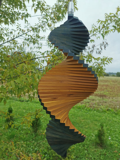 Wind spinner, Hanging Wood decor for Outdoors, Highlight House and Garden, Two Outstanding colors, 3 sizes, Patio decoration
