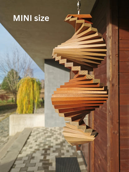 Wind spinner, Hanging Wood decor for Outdoors, Windspinner as Garden Decoration, Decor for porch or Terrace decoration, Kinetic art, 2sizes