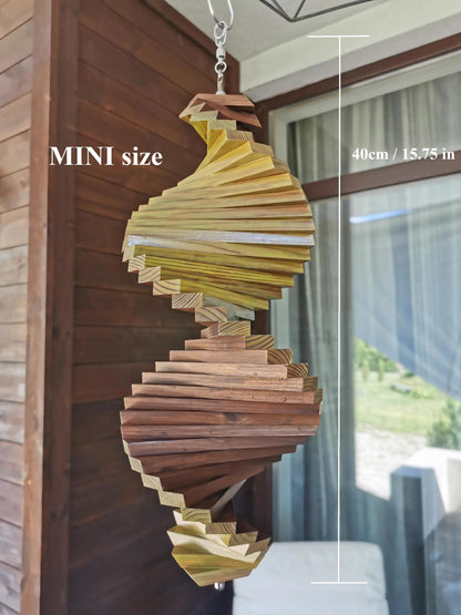 Wind Spinner Wooden Garden Decor Natural Colors Elegant Handmade Gift for Family Outside Windmill Decoration Windspinner on Deck or Terrase