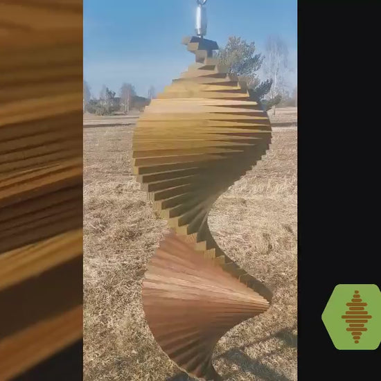 Wind Spinner Wooden Garden Decor Natural Colors Elegant Handmade Gift for Family Outside Windmill Decoration  Windspinner on Deck or Terrase